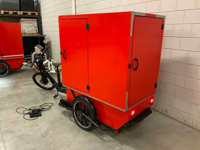 Cargo cycling 2021 chariot elektrische bakfiets - afbeelding 11 van  24