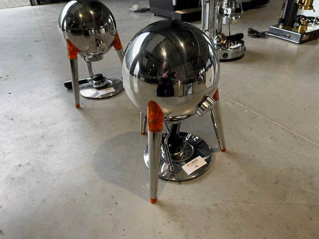 Carlo borer - jules - design espressomachine - afbeelding 1 van  5