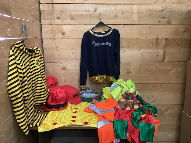 Carnavals artikelen - afbeelding 1 van  8