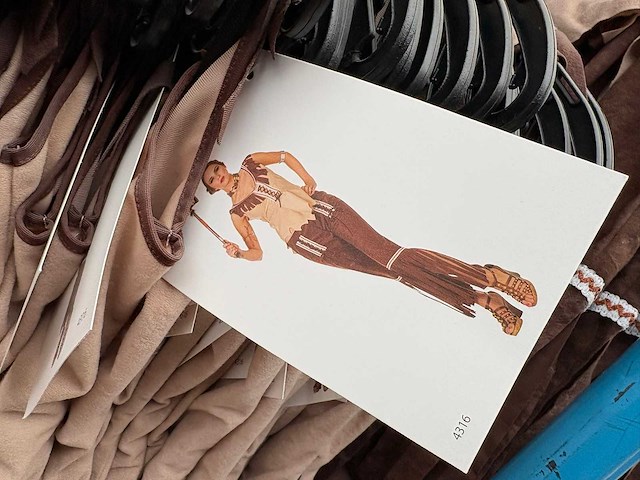 Carnavals kostuum cowgirl (420x) - afbeelding 3 van  3