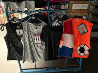 Carnavals kostuum mixpartij - 940 delig - afbeelding 3 van  5