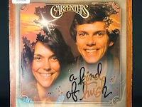 Carpenters. a kind of hush - afbeelding 1 van  3
