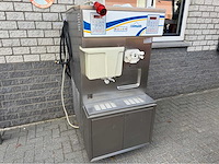 Carpigiani - softijs + milkshake 3840 - ijsmachine - afbeelding 1 van  7