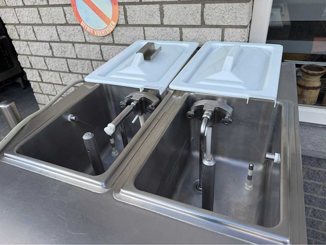 Carpigiani - softijs + milkshake 3840 - ijsmachine - afbeelding 4 van  7