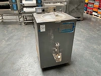 Carpigiano pasteurisatie machine - afbeelding 2 van  5