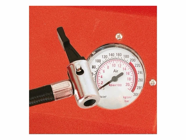 Carpoint jumpstarter met compressor - afbeelding 2 van  3