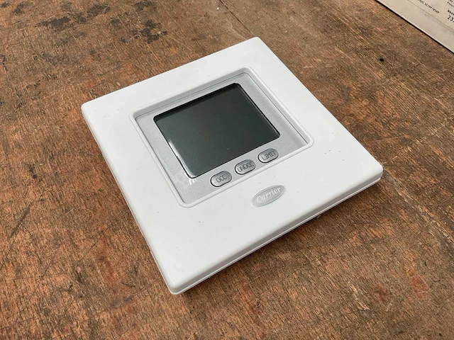 Carrier comfort pro 33 cs thermostaat - afbeelding 1 van  6
