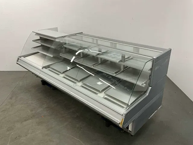 Carrier gekoelde gebaksvitrine - afbeelding 1 van  23