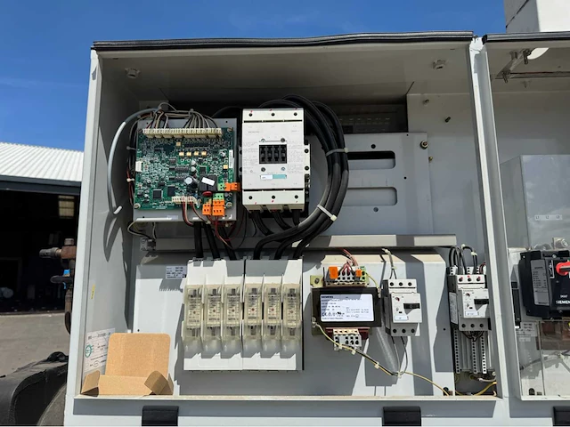 Carrier hxc30-260 chiller - afbeelding 14 van  25