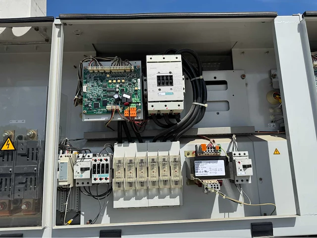 Carrier hxc30-260 chiller - afbeelding 16 van  25