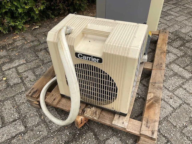 Carrier split unit airconditioning - afbeelding 4 van  5