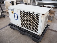 Carrier - afbeelding 1 van  7