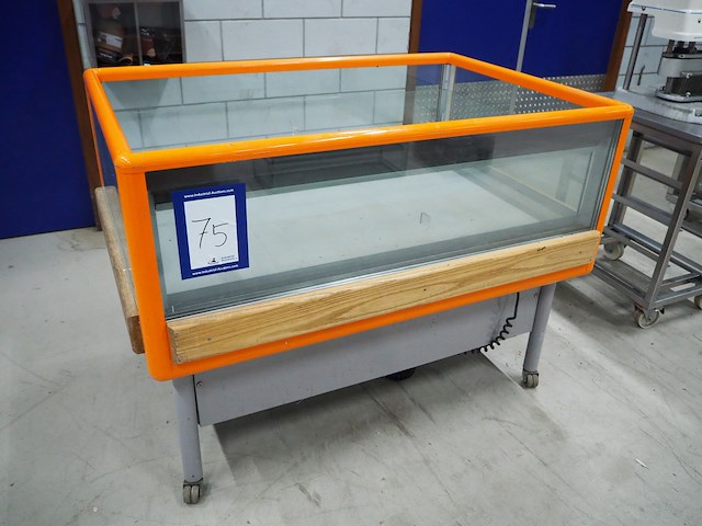 Carrier - afbeelding 1 van  7