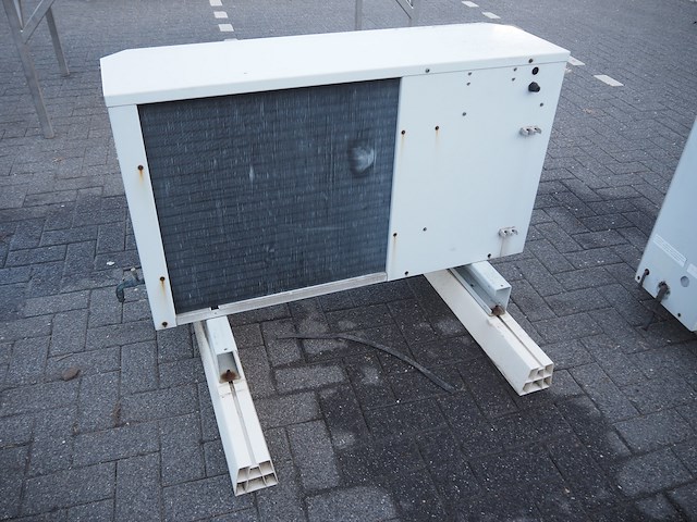 Carrier - afbeelding 7 van  13