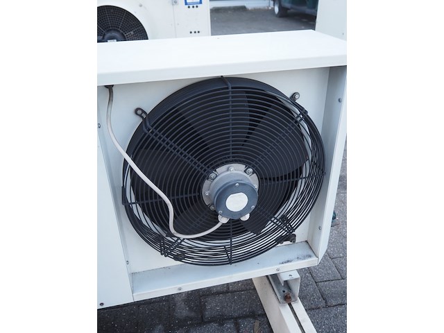 Carrier - afbeelding 9 van  13