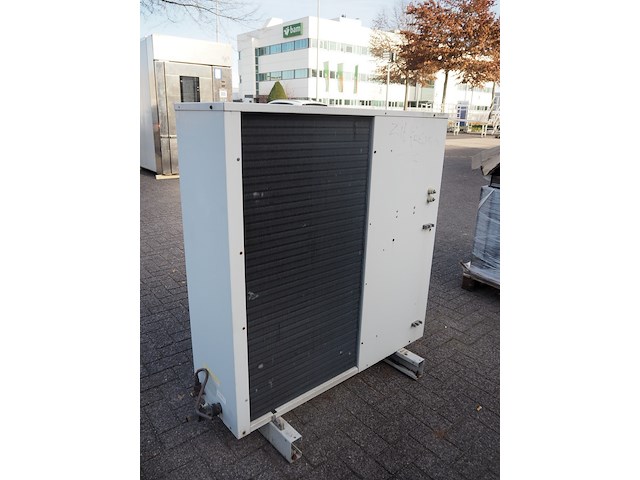 Carrier - afbeelding 7 van  12