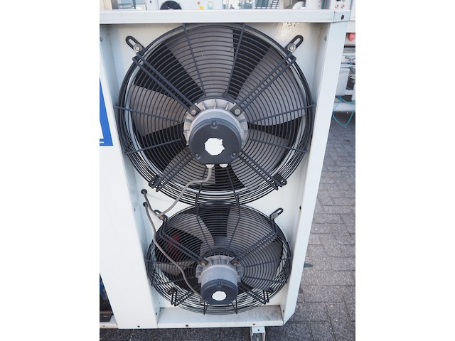 Carrier - afbeelding 8 van  12