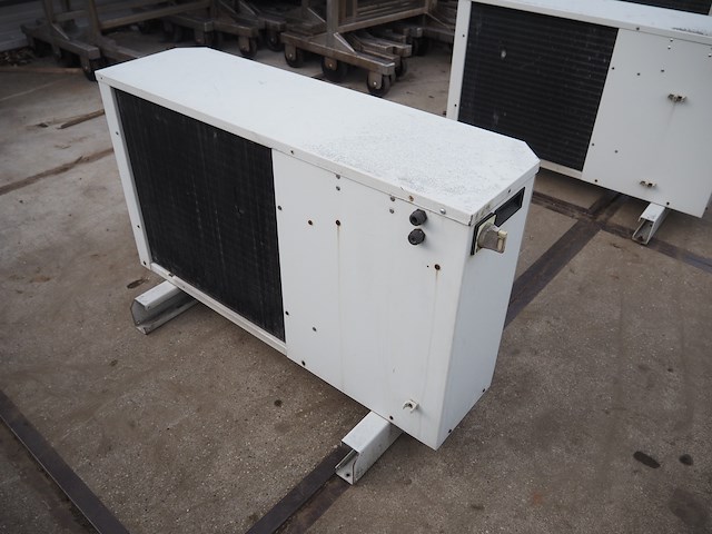 Carrier - afbeelding 3 van  7