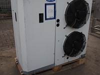 Carrier - afbeelding 1 van  7