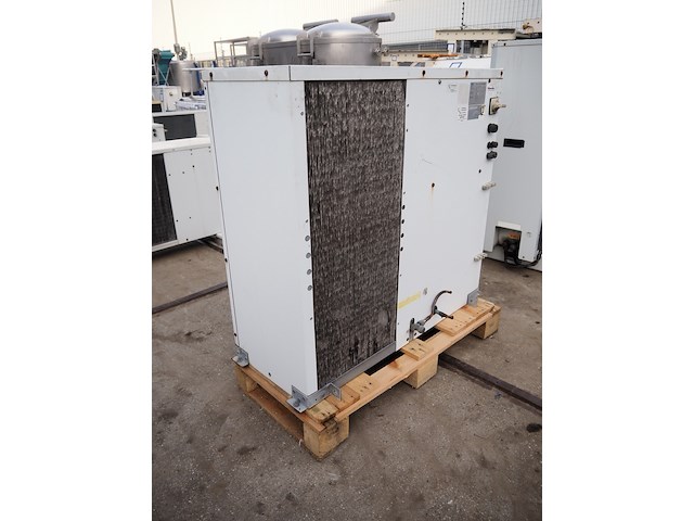 Carrier - afbeelding 3 van  7