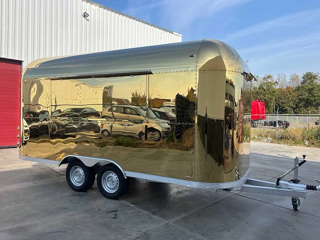Carros - 2.1 - airstream - foodtruck - 2025 - afbeelding 6 van  38