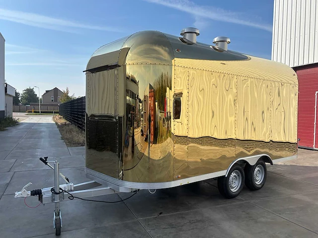 Carros - 2.1 - airstream - foodtruck - 2025 - afbeelding 7 van  38
