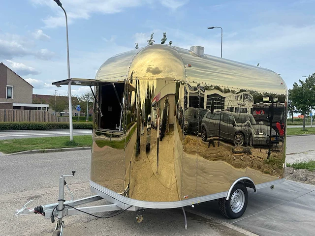 Carros 2.1 - 2025 - airstream - foodtrailer - afbeelding 12 van  26