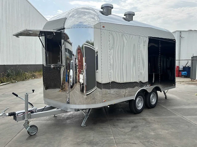 Carros 2.1 - 2025 - airstream - foodtruck - afbeelding 23 van  31