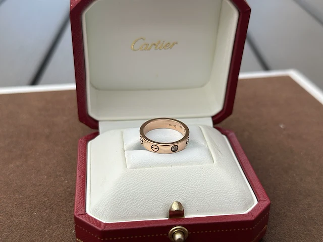 Cartier , love ring, rose goud, 2019 - afbeelding 3 van  7