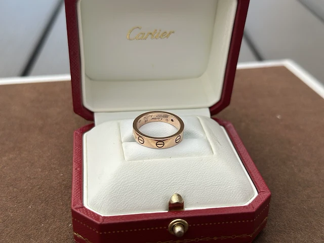 Cartier , love ring, rose goud, 2019 - afbeelding 4 van  7