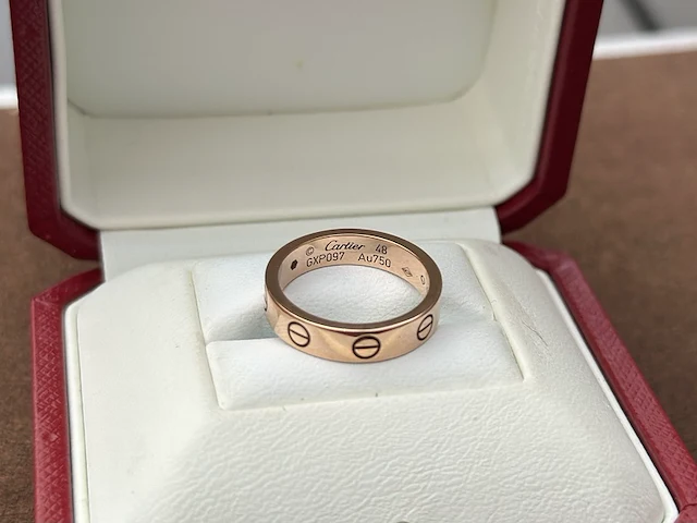 Cartier , love ring, rose goud, 2019 - afbeelding 5 van  7