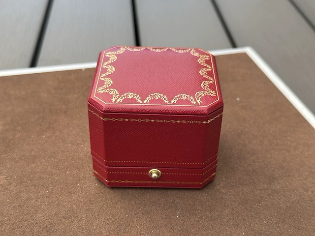 Cartier , love ring, rose goud, 2019 - afbeelding 7 van  7