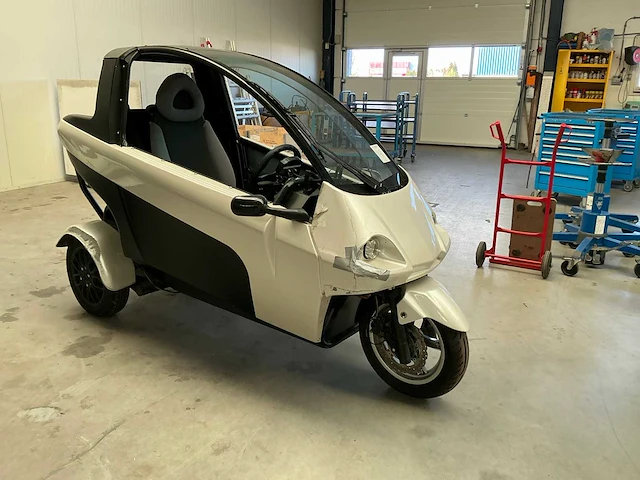 Carver prototype - afbeelding 8 van  15