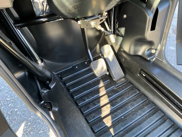 Carver s+ personenauto 80km/h cabriolet - afbeelding 10 van  31