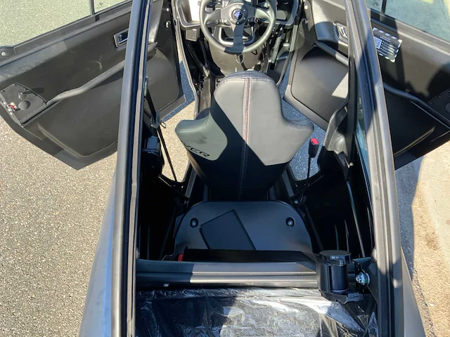 Carver s+ personenauto 80km/h cabriolet - afbeelding 15 van  31