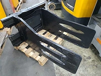 Cascade - klem 2200kg - 480mm-1800mm - heftruck toebehoren - afbeelding 1 van  6