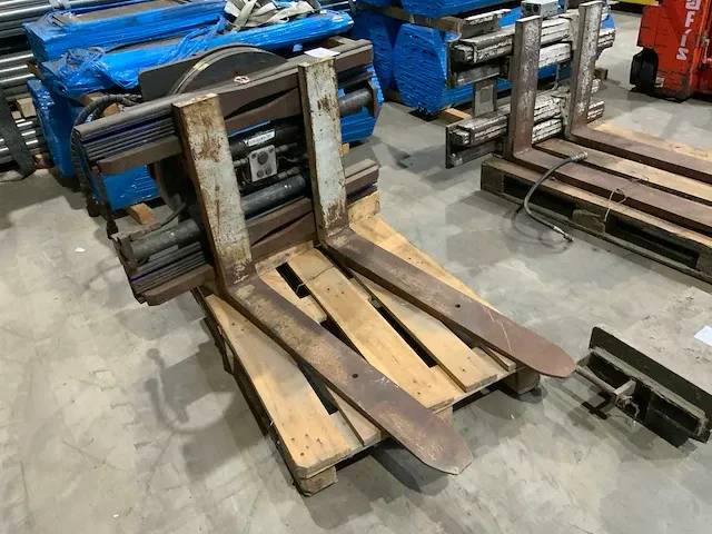 Cascade heftruck vorkenbord - afbeelding 2 van  4