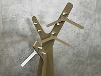 Cascando tree - staande design kapstok taupe - afbeelding 3 van  8