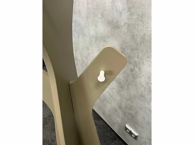 Cascando tree - staande design kapstok taupe - afbeelding 8 van  8