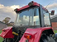 Case 844 vierwielaangedreven landbouwtractor - afbeelding 15 van  32