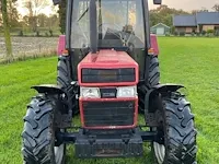 Case 844 vierwielaangedreven landbouwtractor - afbeelding 12 van  32
