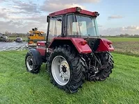 Case 844 vierwielaangedreven landbouwtractor - afbeelding 30 van  32