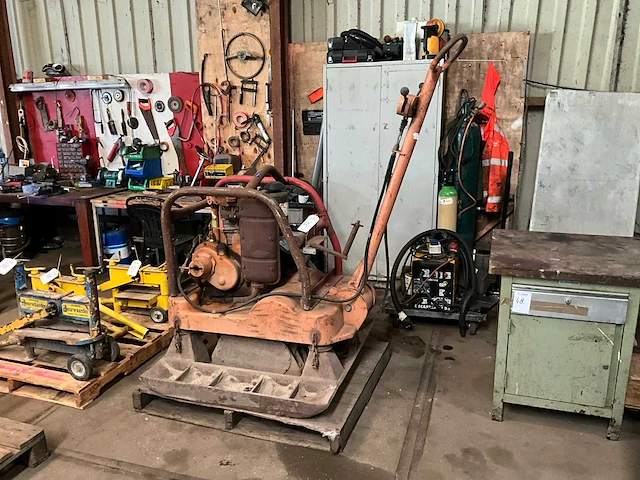 Case ats 6002 trilplaat - afbeelding 1 van  10