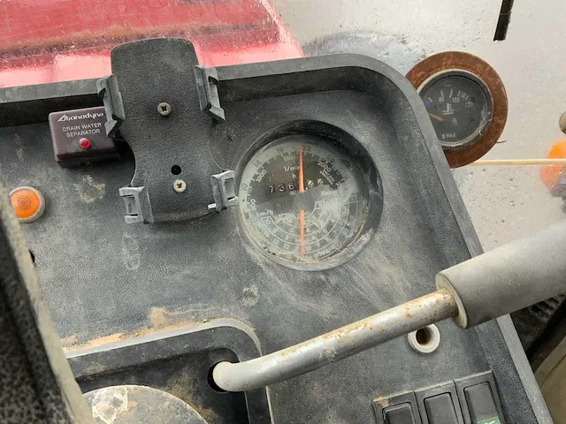 Case ih 1455xl vierwielaangedreven landbouwtractor - afbeelding 21 van  31