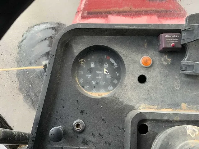 Case ih 1455xl vierwielaangedreven landbouwtractor - afbeelding 22 van  31