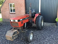 Case ih 255 smalspoor- en compacttractor - afbeelding 1 van  22