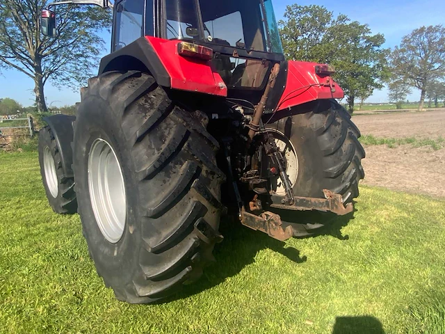Case ih international - 1455 xl - 4-wheel drive tractor - 1988 - afbeelding 19 van  58