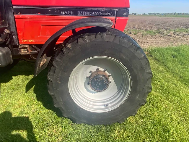 Case ih international - 1455 xl - 4-wheel drive tractor - 1988 - afbeelding 49 van  58