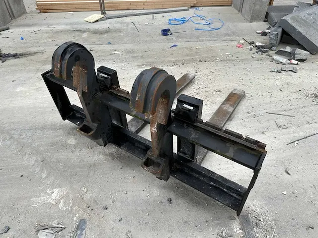 Case in - farmlift 742 - verreiker - 2018 - afbeelding 15 van  25