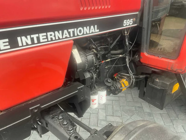 Case international 595 xl tractor - afbeelding 3 van  29